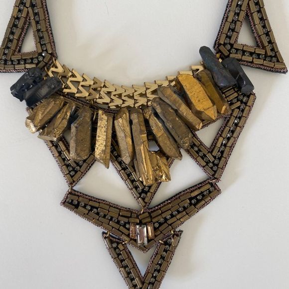 SUZANNA DAI Gold Statement Necklace - Picture 15 of 16